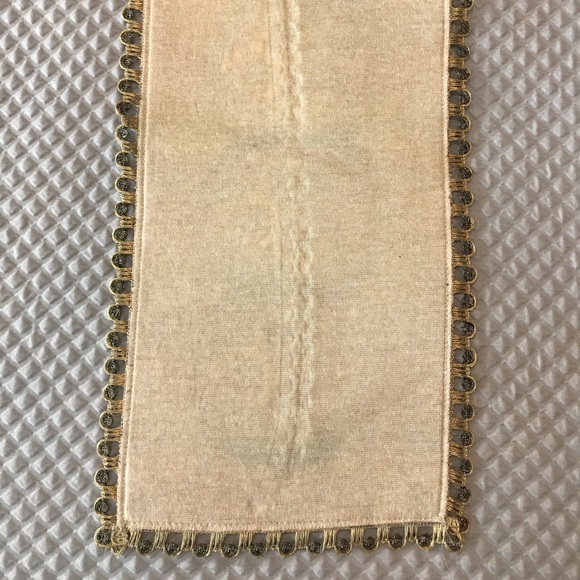 Rectangular Table/Dresser/Chest Runner - Picture 4 of 4